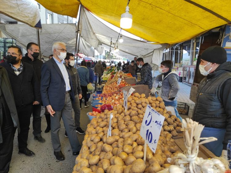 Burası Sultangazi… İşsizlik, borç, veresiye