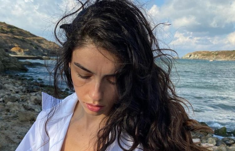 Ünlü oyuncu: Pandemi beni içten içe mutlu ediyor