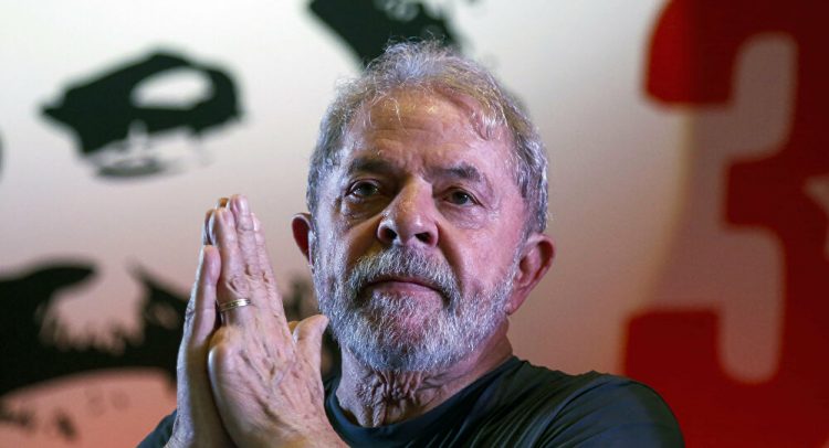 Lula: Elinizdeki fazla aşıları ihtiyacı olan ülkere dağıtın