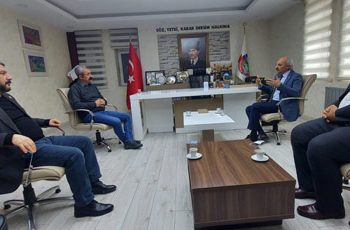 Saadet Partisi’nden, Komünist Başkan Maçoğlu’na ziyaret