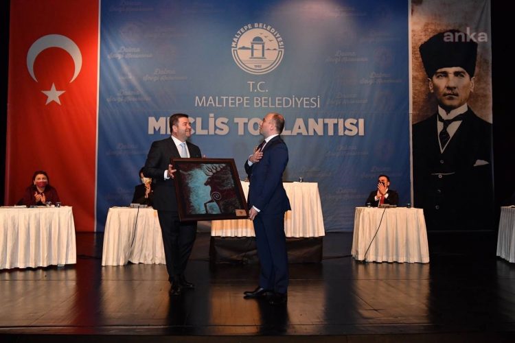 Azerbaycan Kültür Bakanı, Maltepe Belediyesi’ni ziyaret etti