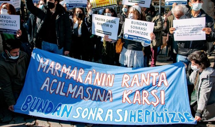 Marmara Üniversitesi’nde “rant protestosu”