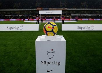 Süper Lig’in yayın hakları için hazırlanıyor: Türk şirket, Katar’lı yayıncıya rakip olacak