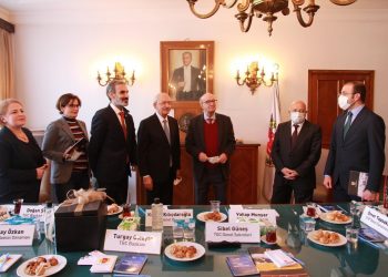 Kılıçdaroğlu  TGC’yi ziyaret etti