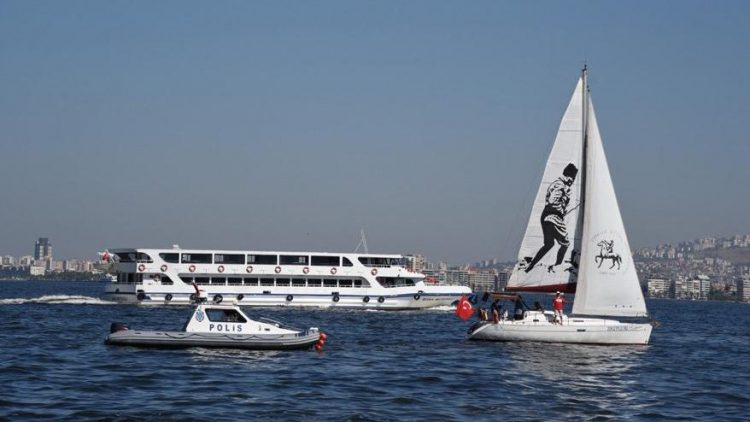 Atatürk’ün çıkardığı yasayı deldiler