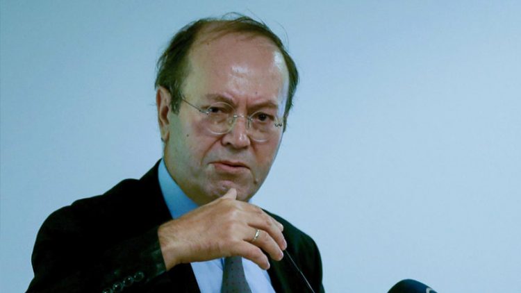 Yeni Şafak yazarı Kaplan: Laiklik bizi bozar!