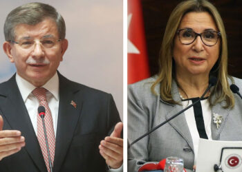 Davutoğlu’ndan Ticaret Bakanı Ruhsar Pekcan’a: Sayın Bakan, sizin hiç utanmanız yok mu? Derhal istifa edin!