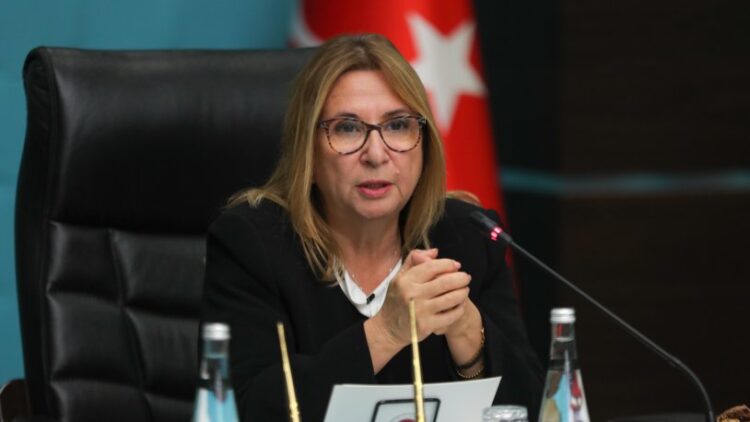 Ruhsar Pekcan’ın dezenfektan skandalı büyüyor! ‘Ucuza sattık’ demişti ama…