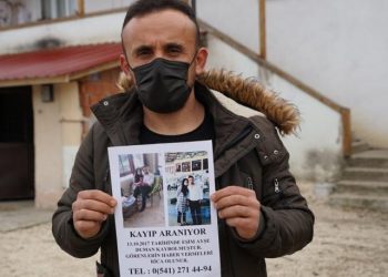 1 gün evli kaldı 4 yıldır boşanamıyor!