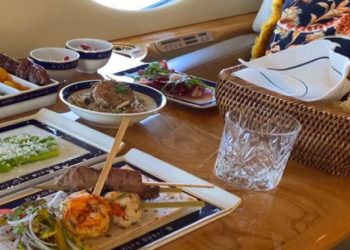 Gökyüzünde iftar açmanın bedeli 18 bin dolar