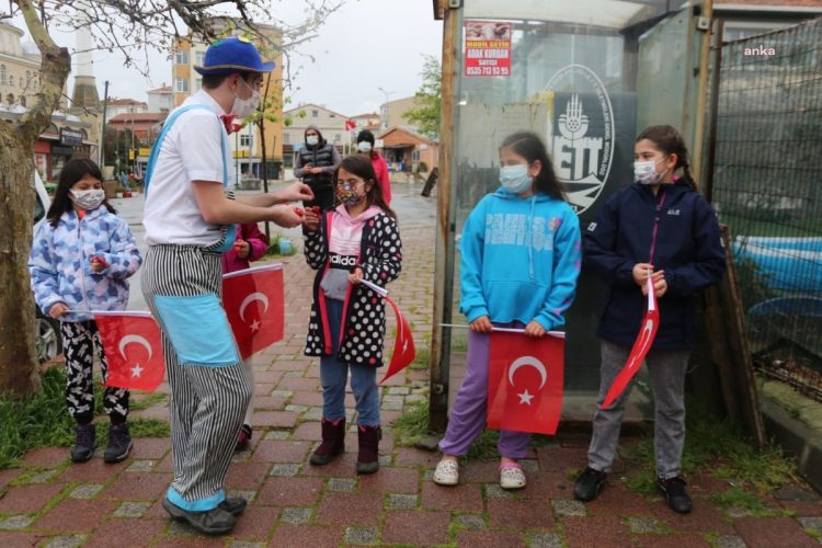 Sarıyerli çocuklar, 23 Nisan’ı kutluyor