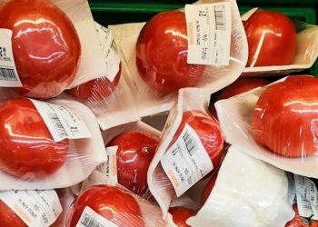 Gıda fiyatlarının uçmasının ardından domatesi tane ile satan Migros: Uygulama hatalı olmuş