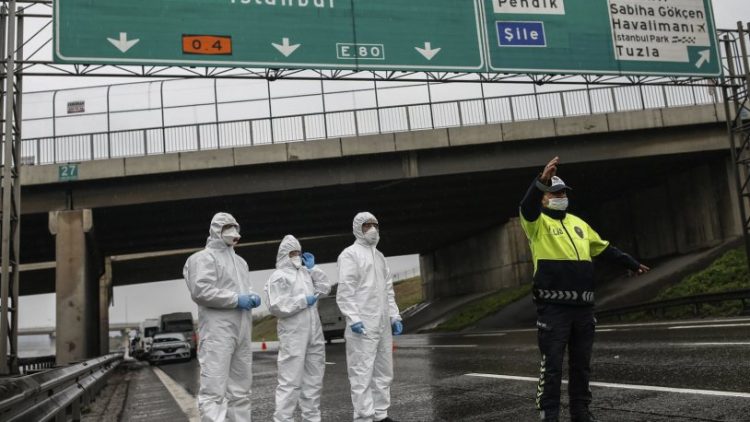 ‘Ramazan Bayramı’nda 9 günlük tam kapanma geliyor’