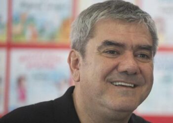 Yılmaz Özdil koronavirüsü kimin yaydığını buldu: Onun başının altından çıkıyormuş…