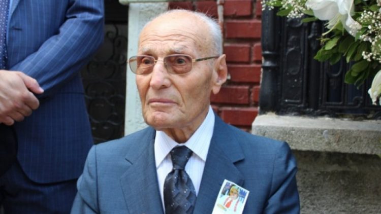 Eski Genelkurmay Başkanı Necdet Üruğ hayatını kaybetti