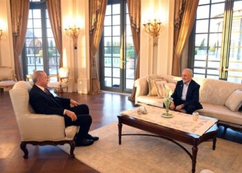 Erdoğan – Saadet Partisi ilişkileri ısınıyor: Saray’da dikkat çeken buluşma!