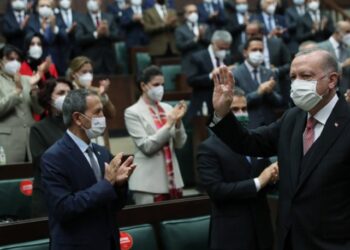 Muharrem Sarıkaya’dan ‘128 milyar dolar’ yazısı: Bunu AK Parti’nin en önde gelen isimleri de dile getiriyor