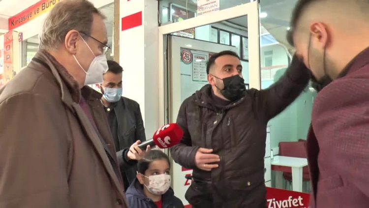 Esnaftan Hükümete:” Bana yediğinin hesabını ver. Pudra şekerinin kilosu 30 lira ben alamıyorum adam burnuna çekiyor”