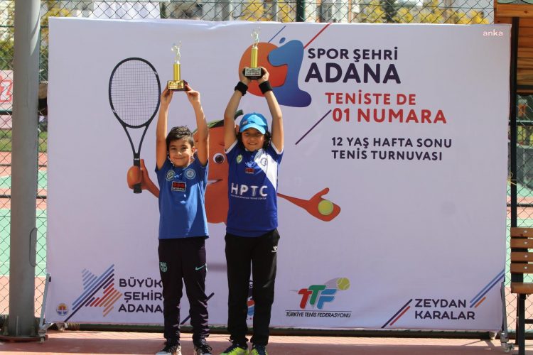 Adana Büyükşehir’den çocuk tenisçilere destek