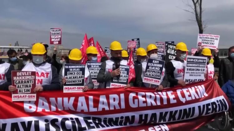 Kayı İnşaat işçileri alacakları için bu kez de Kadıköy’den seslendi: Bankalardan önce bizim alacaklarımız ödensin