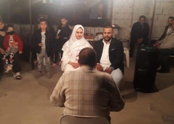 AKP Gençlik Kolları Yöneticisi 23 Nisan’da çatıda düğün yaptı