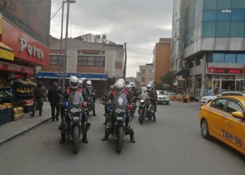 Okmeydanı’nda Özel harekat destekli  asayiş uygulaması : 970 kişiye GBT sorgulaması yapıldı