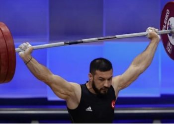 Daniyar İsmayilov, halterde Avrupa şampiyonu oldu