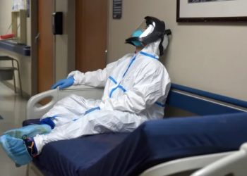 ABD’de Covid-19’dan ölenlerin sayısı 560 bini aştı