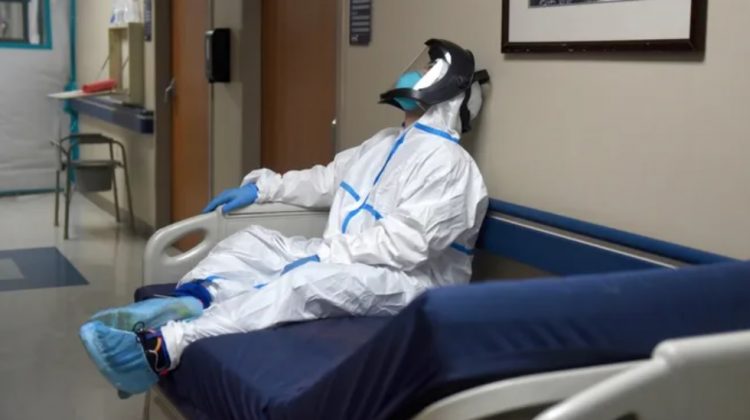 ABD’de Covid-19’dan ölenlerin sayısı 560 bini aştı