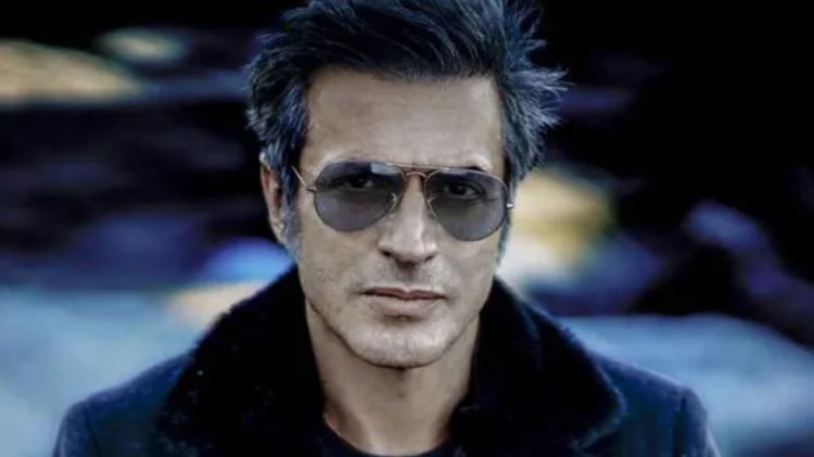 Teoman’dan yeni albüm: Gecenin Sonuna Yolculuk