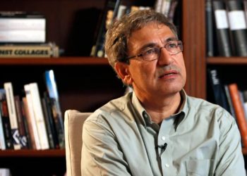 Orhan Pamuk’a çok sert ‘Atatürk’ tepkisi!