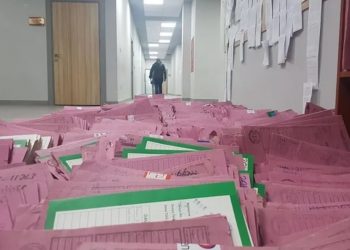 Geliri daralan krediye yüklendi, 132 bin kişi daha icralık oldu