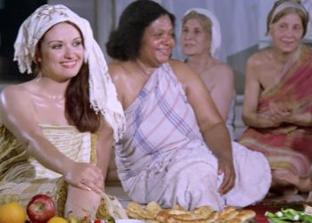 ‘Tosun Paşa’daki hamam sahnesini biz sansürlemedik!’