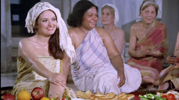 ‘Tosun Paşa’daki hamam sahnesini biz sansürlemedik!’