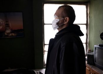 Cilt kanserinden yüzünü kaybeden baba: Kızımı öpmeyi çok özledim