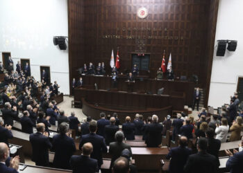 Murat Yetkin: İktidar kulisleri kaynıyor