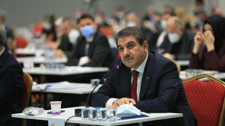 Tevfik Göksu İBB’yi eleştirmişti, kendisi yüzde 50 düşürdü