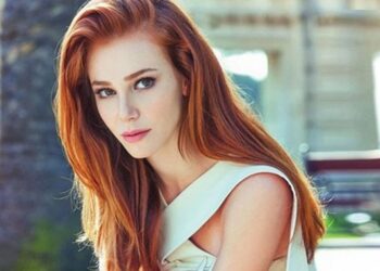 Elçin Sangu’dan aşı eleştirisi