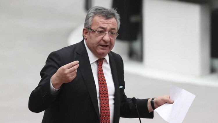 CHP’li Engin Altay: Bu konuşmadan darbe algılayanların IQ’sü ayakkabılarının numaraları kadardır