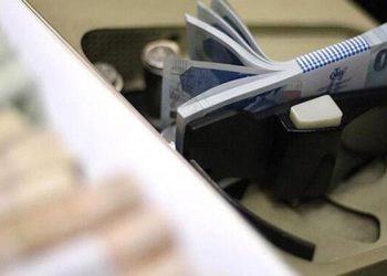 İktidar çağrılara kulak tıkadı: Kısa çalışma ödeneğinin sonlandı, ücretsiz izinler başladı!