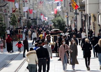 İstiklal Caddesi ve Beşiktaş’ta turist yoğunluğu