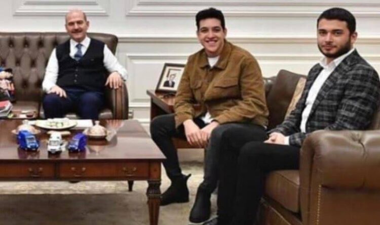 Fotoğraftaki üçüncü kişi Soylu’nun yeğeni çıktı