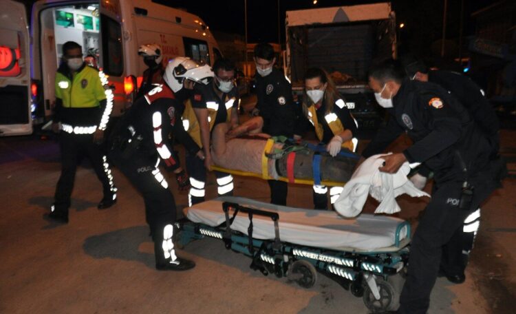 Bıçak, sopa, tahra, balyoz… Ortalık kan gölüne döndü!