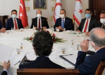 Kuzey Kıbrıs’ta partilerden AKP’ye yargıya müdahale tepkisi