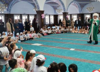 Okul öncesi dini eğitimde rekor: 182 bin çocuk Kuran kursunda