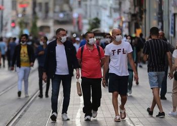 Prof. Dr. Necmi İlhan, gençlerde vaka artışının 3 sebebini açıkladı