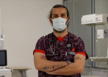 ‘Kovid-19 bir insanı yıpratabilecek en zor süreçlerden biri’