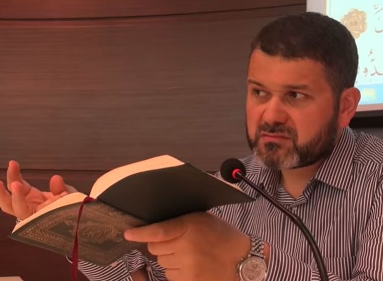 Deist olan ilahiyatçı İsmailağa’dan çıktı