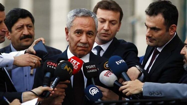 Bülent Arınç sessizliğini bozdu! Sedat Peker’in iddiaları hakkında flaş çağrı