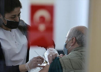 Aşı kartında yeni dönem: HES uygulaması üzerinden çıkarılabilecek